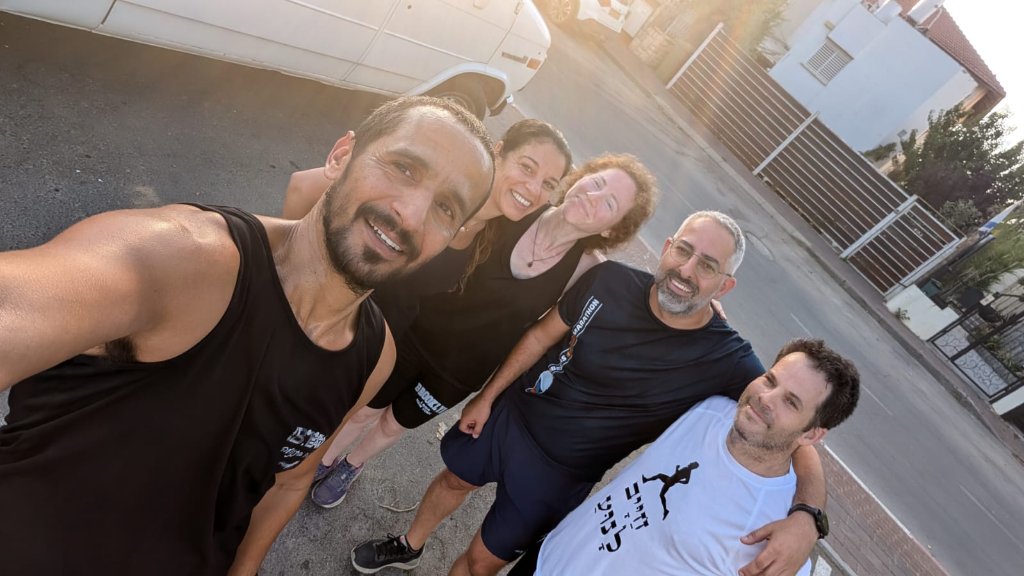 כוחו של זמן: למה אימון כוח הוא "תעודת הביטוח" שלכם בגיל המעבר ואילך?