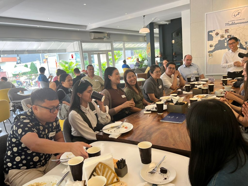 Quarterly Meeting photo 10