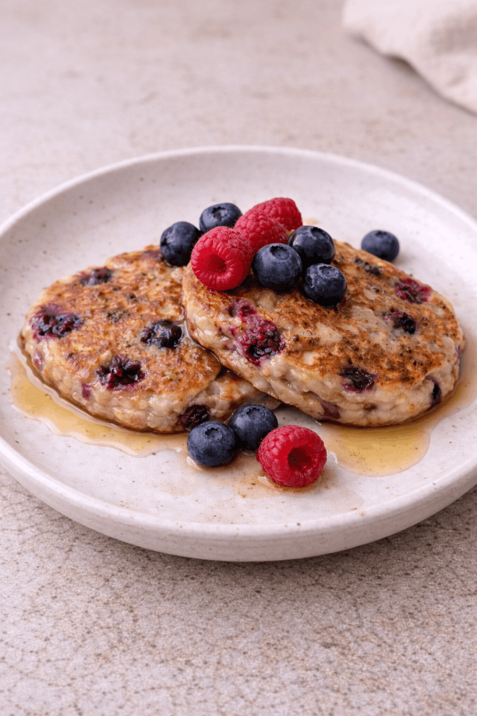 Protein Berry-Oat Pancakes
