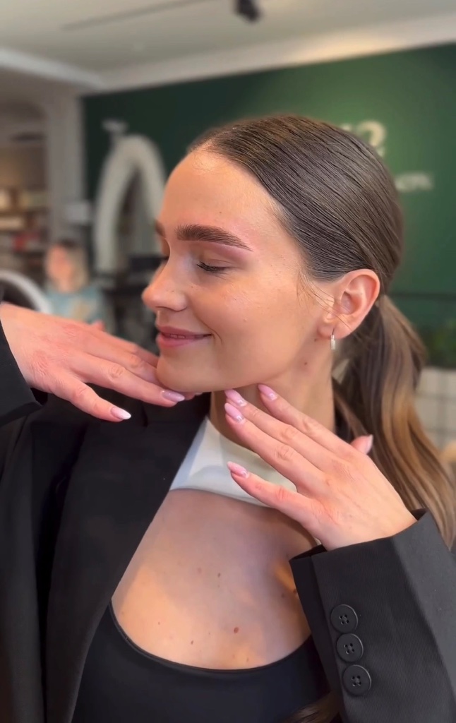 Brows Correction
