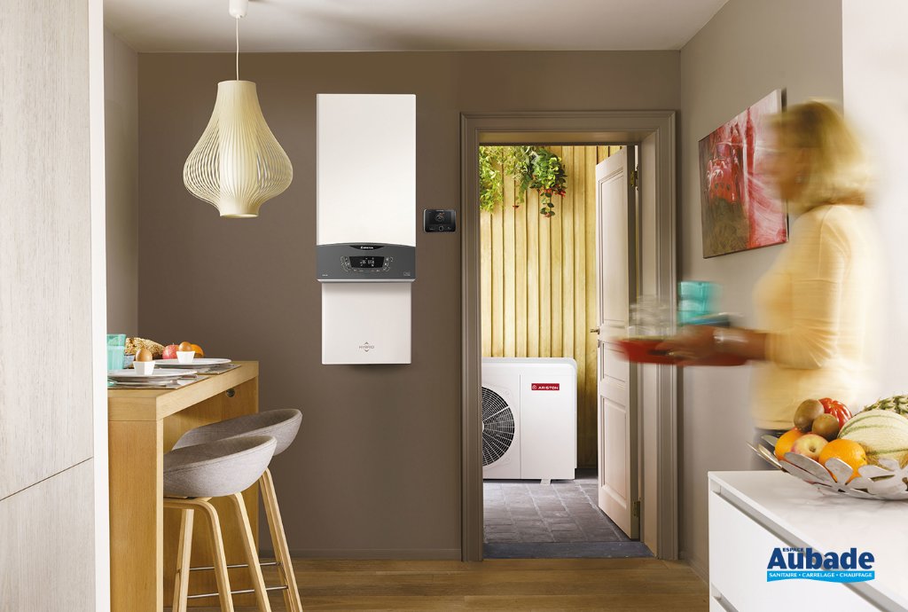 Ariston Nimbus M Hybrid Universal NET R32