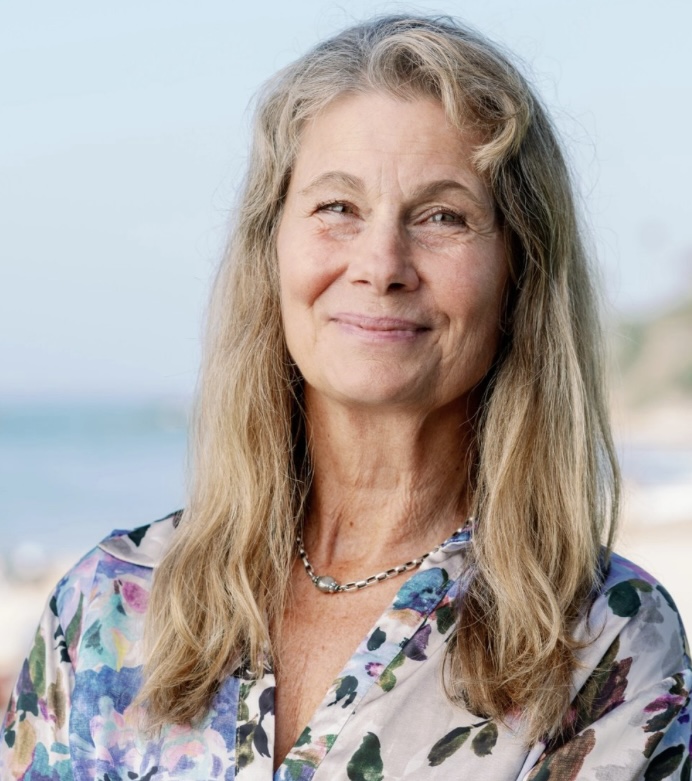 Dr. Lisa Arthur