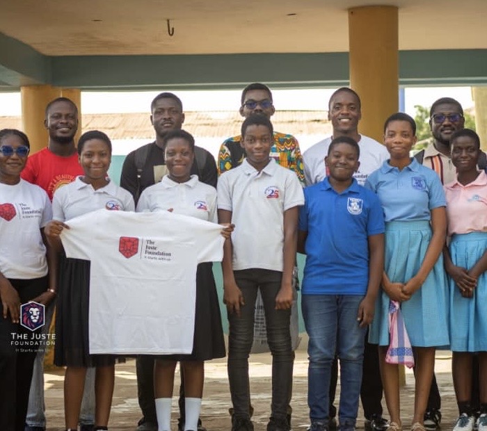 Youth and volunteers making a difference