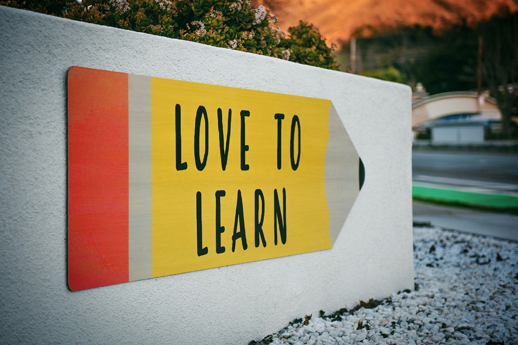 © unsplash - Tim Mossholder
