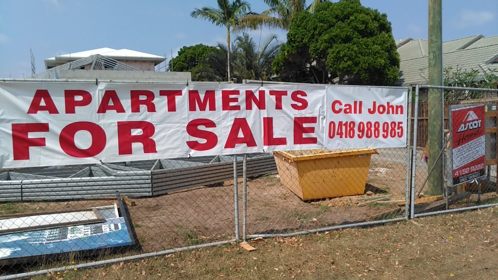 Outdoor Vinyl Banner (manufactured in-house, installation by others)