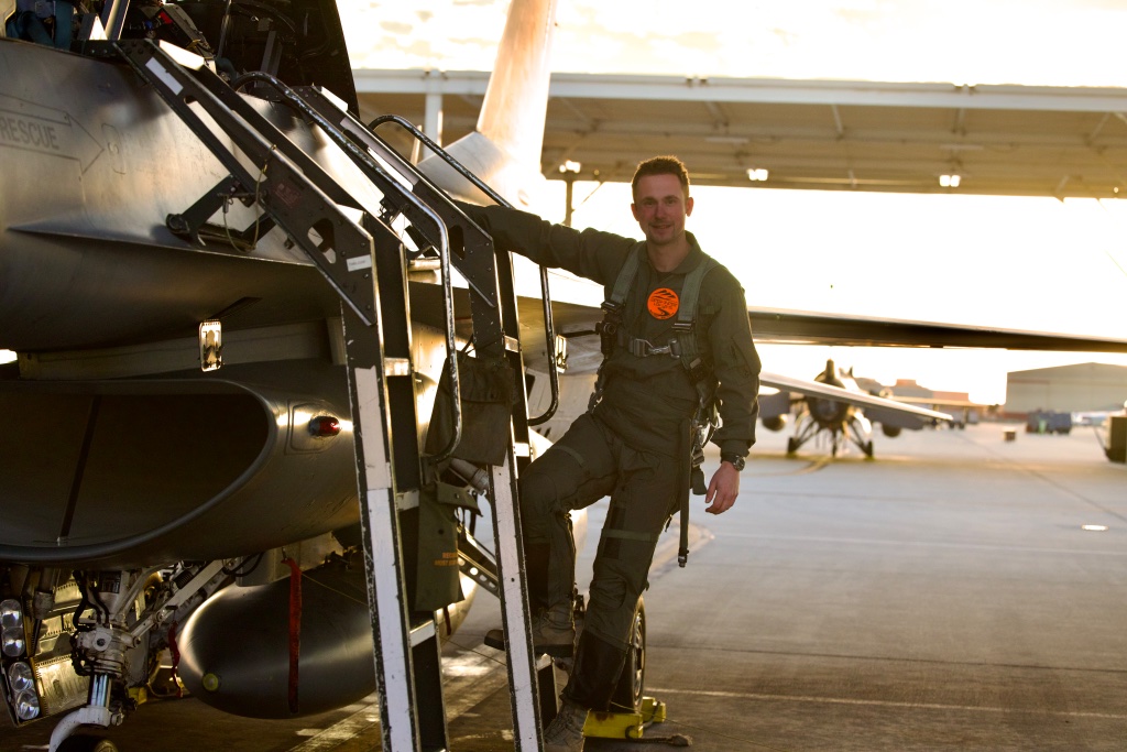 Somerset Man Becomes First British Civilian to Go Supersonic in F-16
