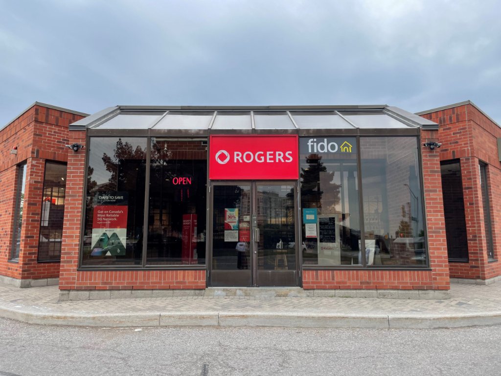 Head Office - Highway 7 & Leslie
