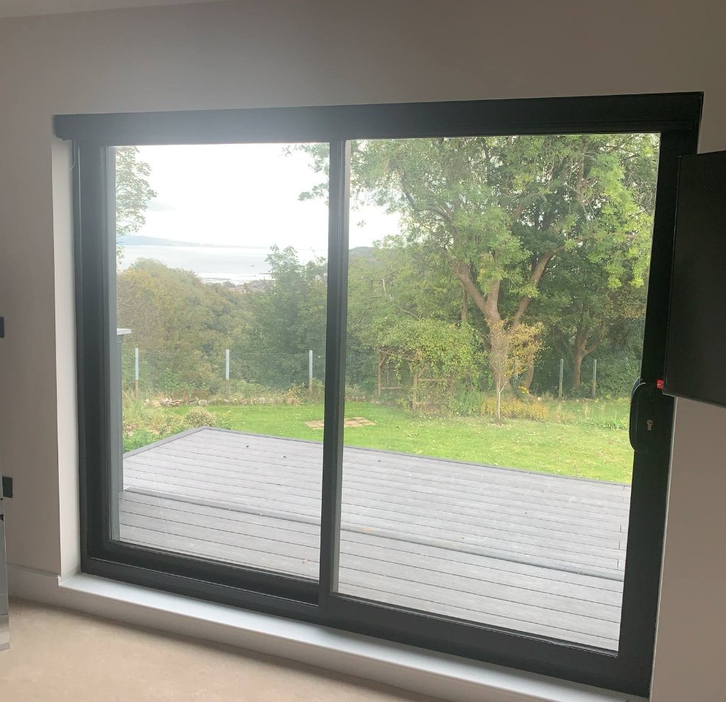 Aluminium Sliding Doors - Churchill Glass Exlabesa and Smart Systems profiles in Cheltenham, UK