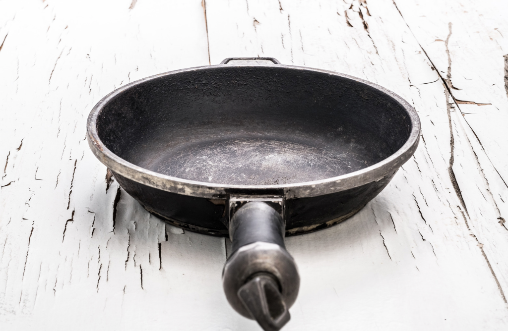 The Truth Behind Teflon: What the Industry Doesn't Want You to Know - home article about toxin-free living