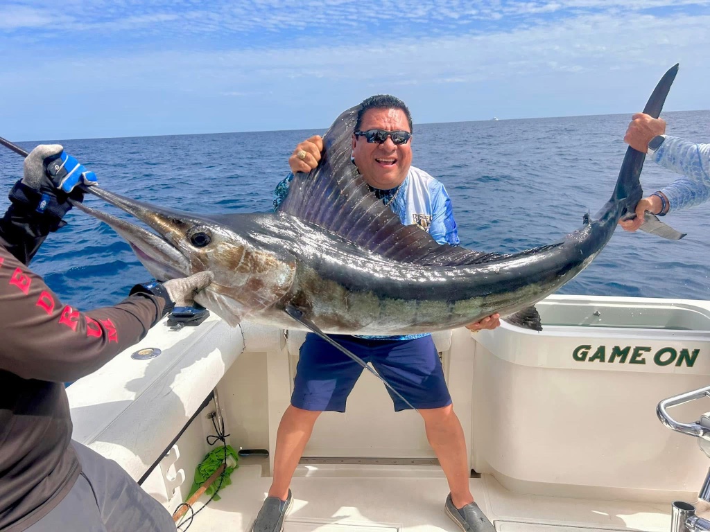 Marco Sanchez from San Antonio, TX - verified 5-star customer catch photo, deep sea fishing charter review Cabo San Lucas with Cabo Fishing Charters Pros