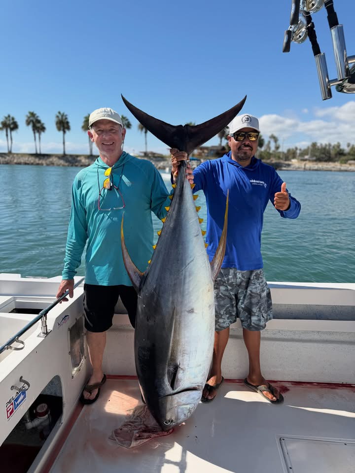 Steve Harrison from Nashville, TN - verified 5-star customer catch photo, deep sea fishing charter review Cabo San Lucas with Cabo Fishing Charters Pros