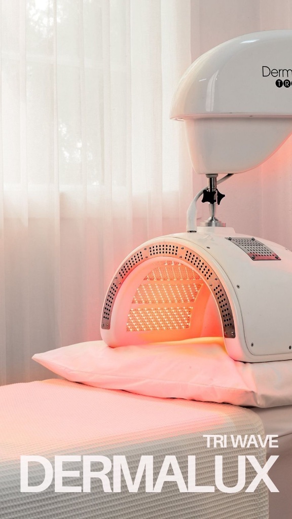 Dermalux TriWave Time Machine