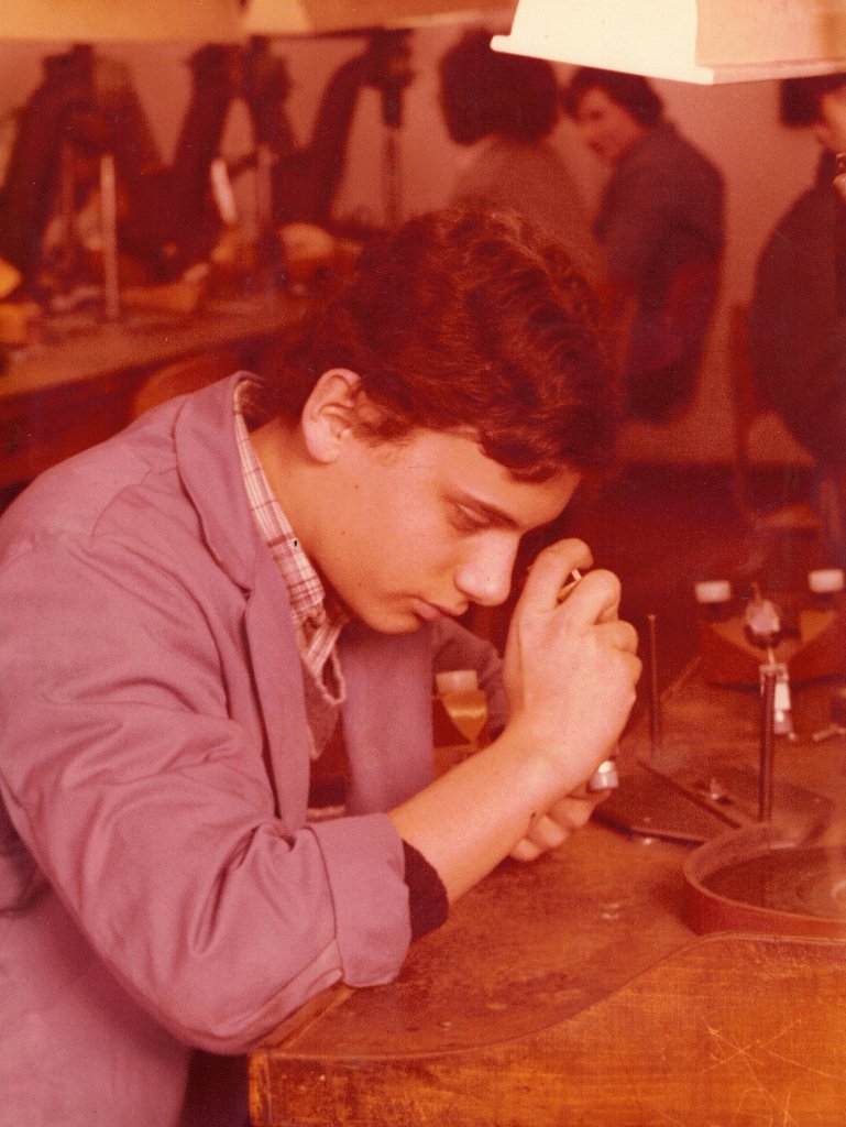 Image 28 - Family craftsmanship