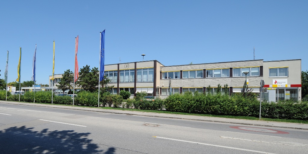 Starke Partnerschaft: Wiener Neudorf und KI Quadrat gehen gemeinsam voran