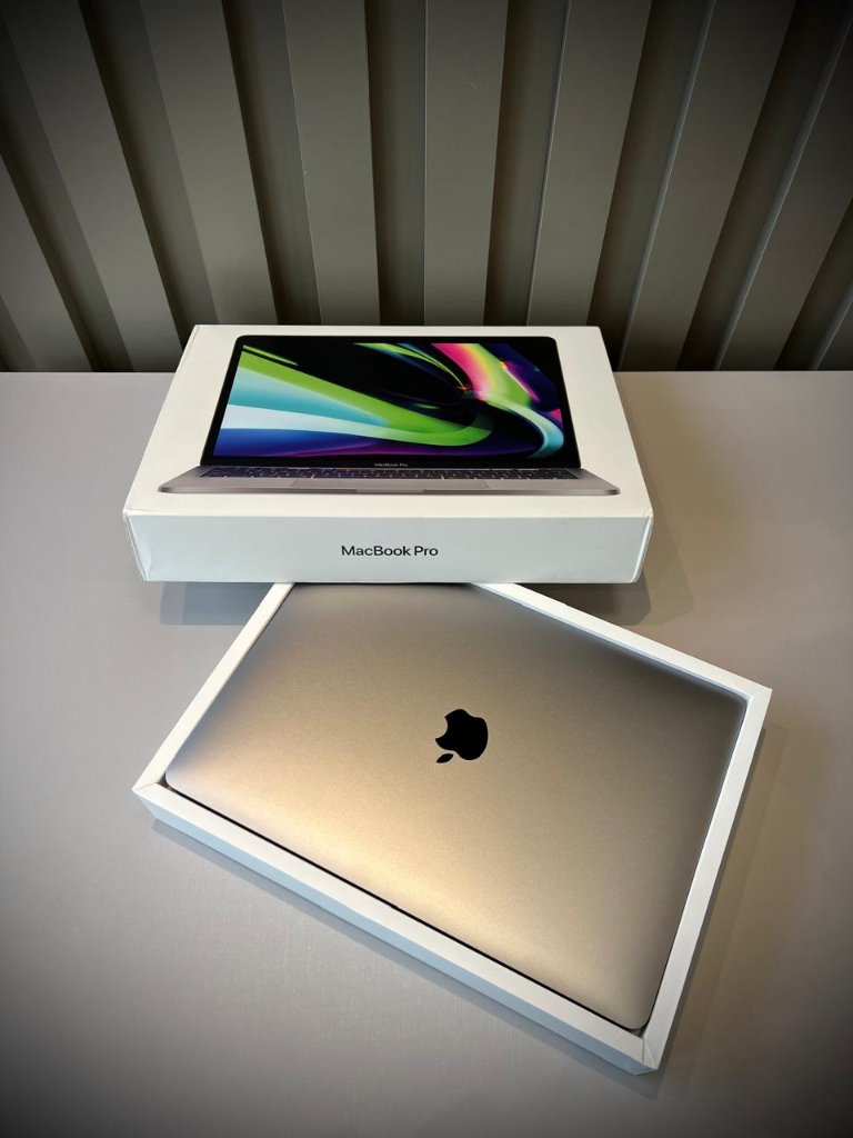 MacBook 3