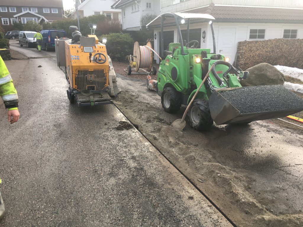 Microtrenching