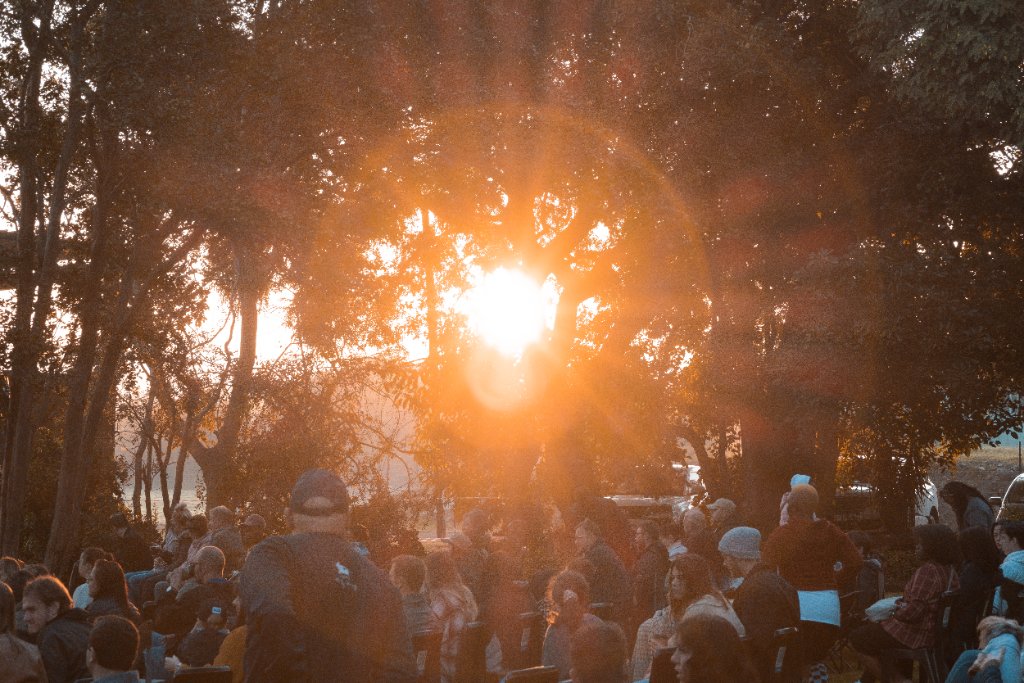 Sunrise Service 14