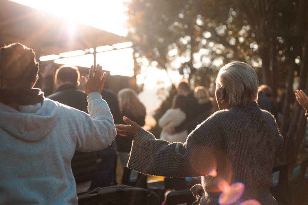 Sunrise Service 11