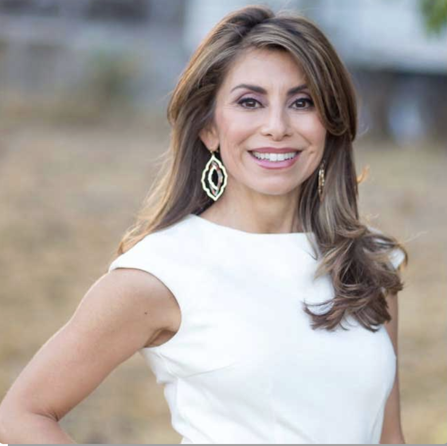 Dr. Stefanie Mikulics smiling