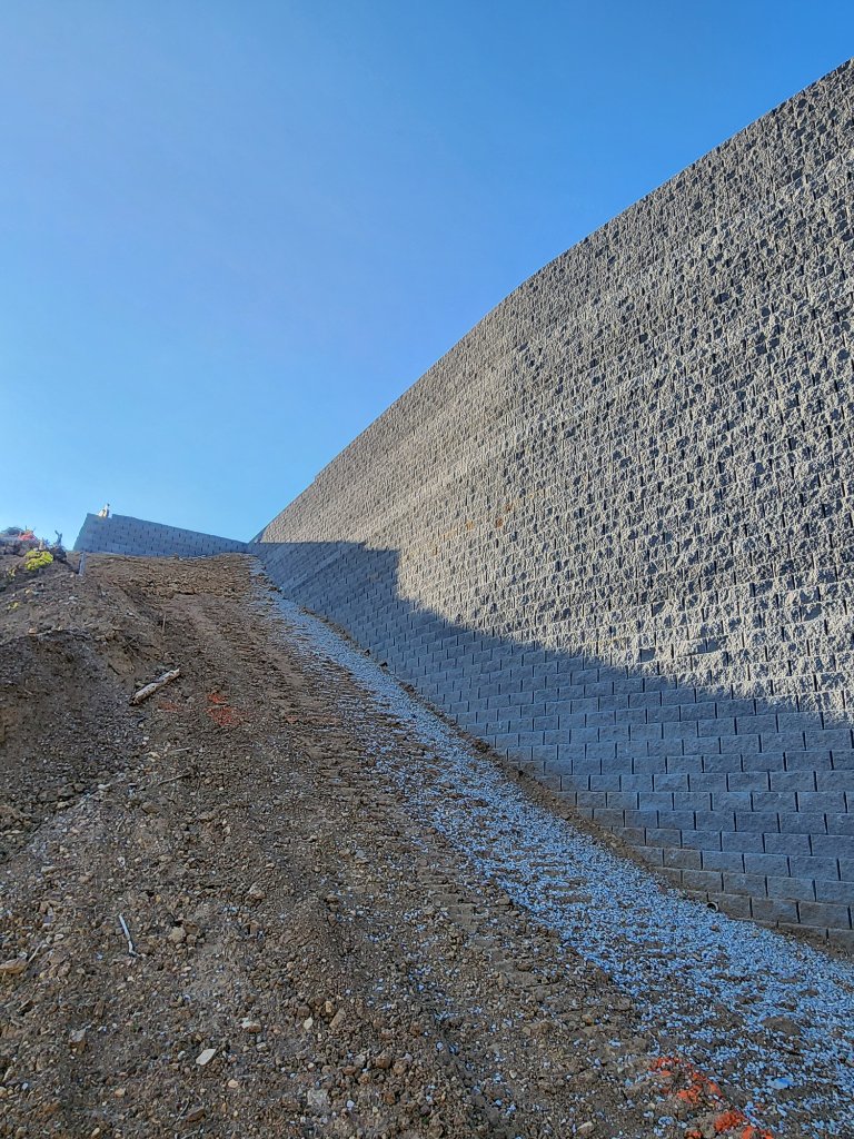DRAW Retaining Wall System