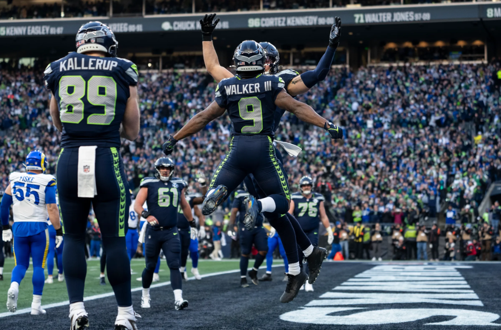 Kenneth Walker III celebrates touchdown
