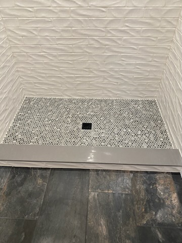 Penny Tile Shower Floor