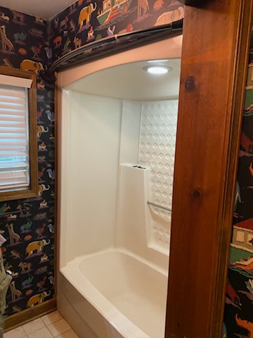 Before: Tub/Shower Combo