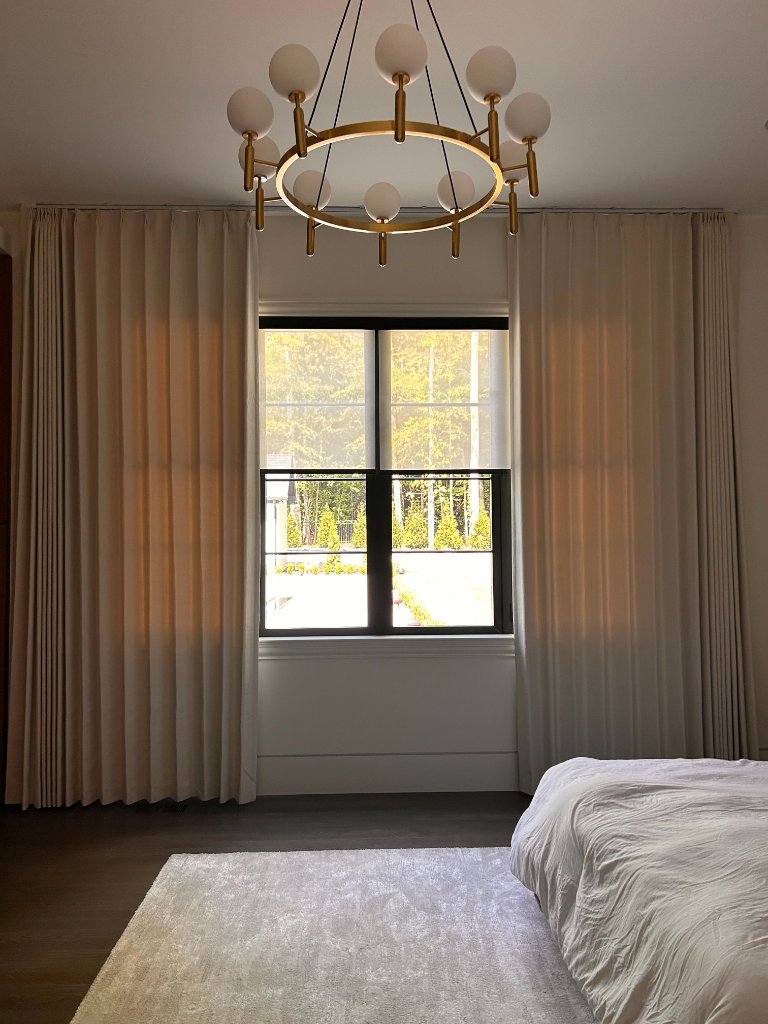 Roller Blind & Curtains