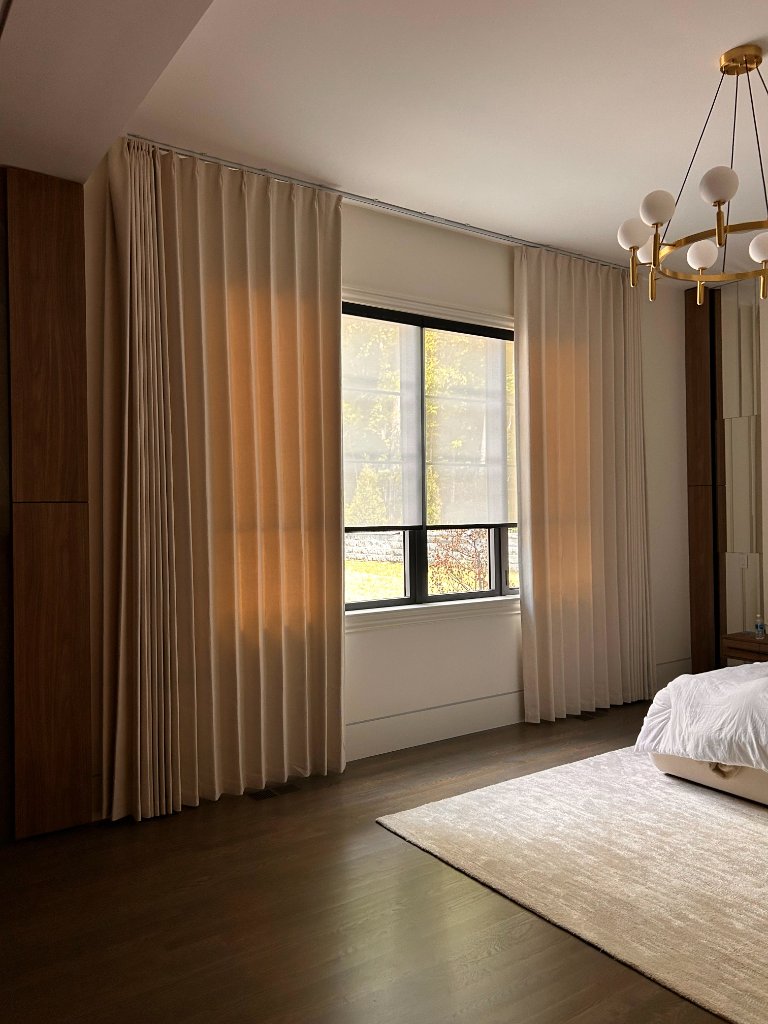 Roller Blind & Curtains