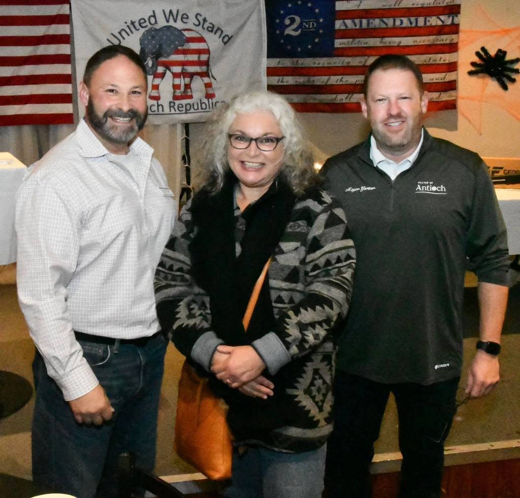 Roman Buchberger with community leaders