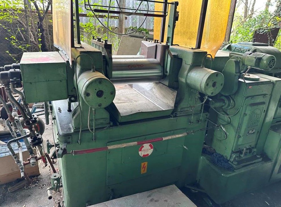 190 x 450mm Lab Mill