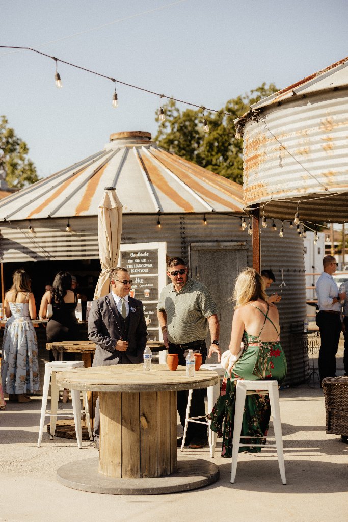 Outdoor Bar Cocktail Hour