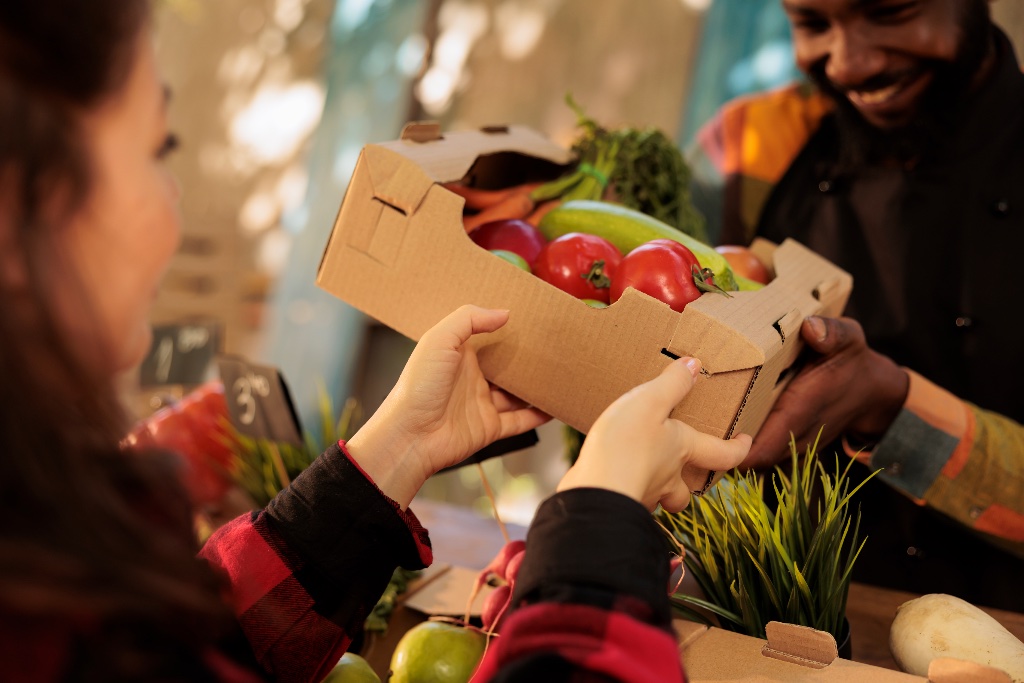 Volunteers at Project SHARE