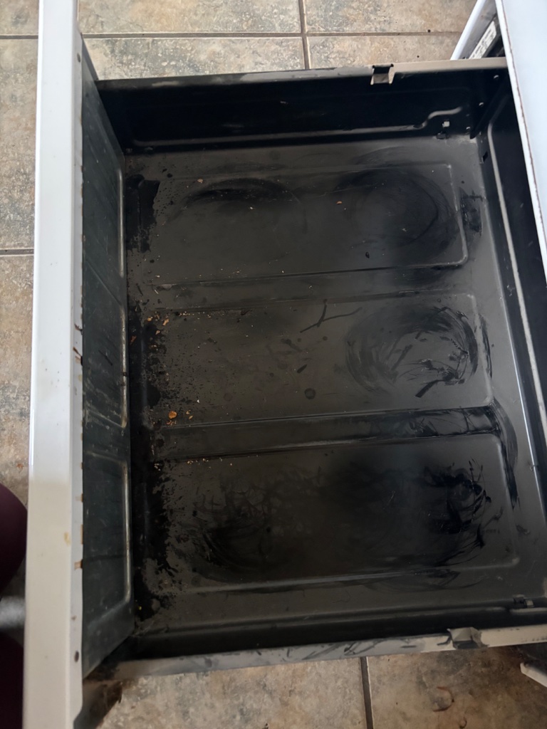 Oven Drawer - before