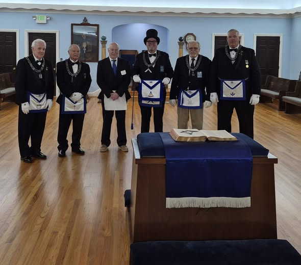 WM George Riley Presented Past Masters Apron