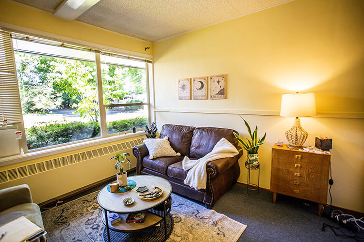 Illustration depicting healthcare coordination