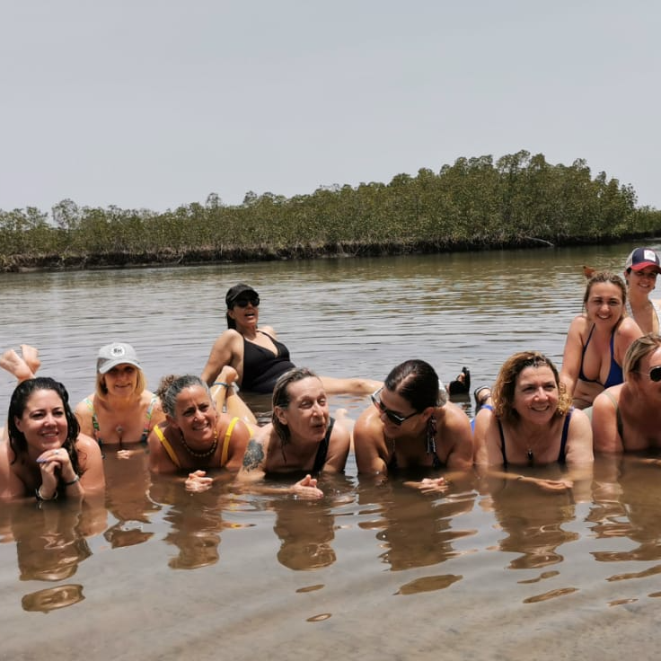 Rumboviajeras disfrutando en el agua