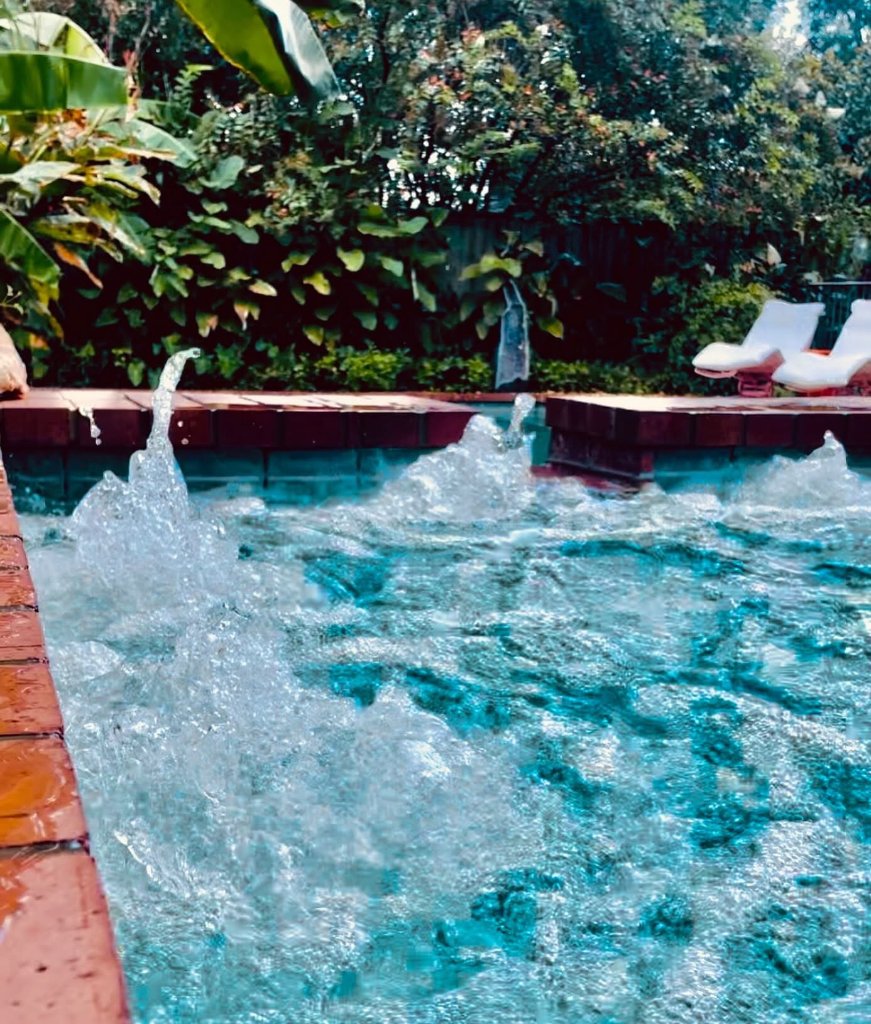 Jacuzzi