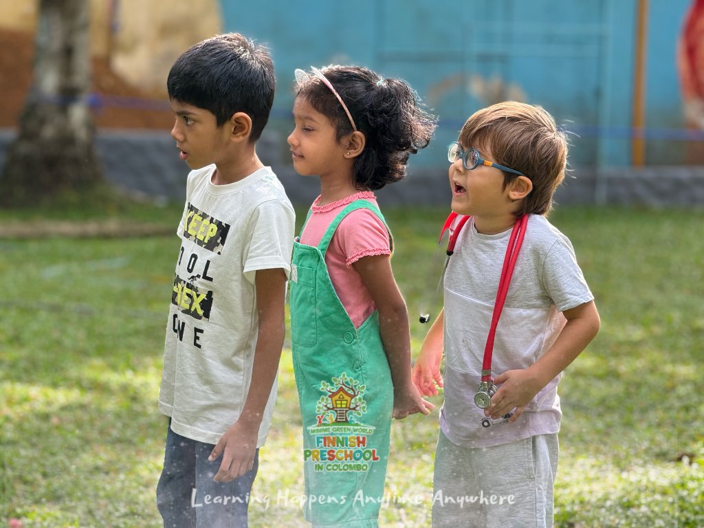 Children learning together