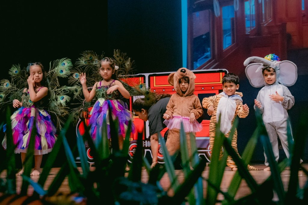 Madagascar Play - Peacock Performance