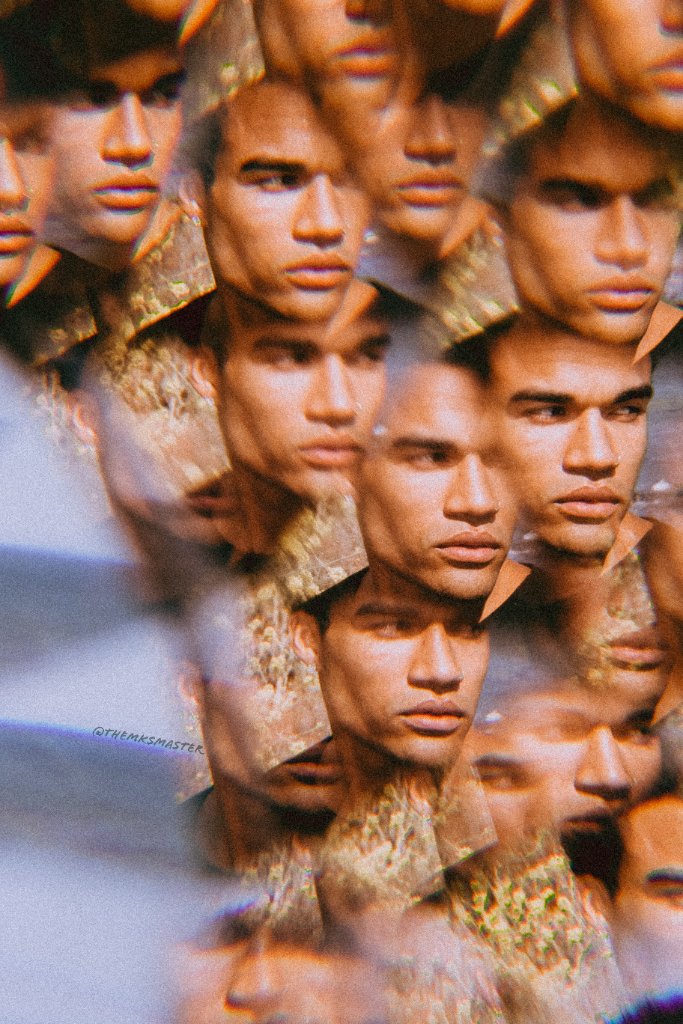 Celebrity - Mirror Reflection