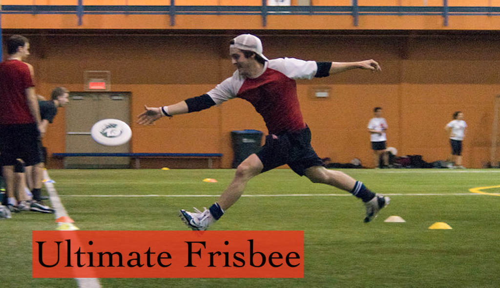 Ultimate Frisbee game action
