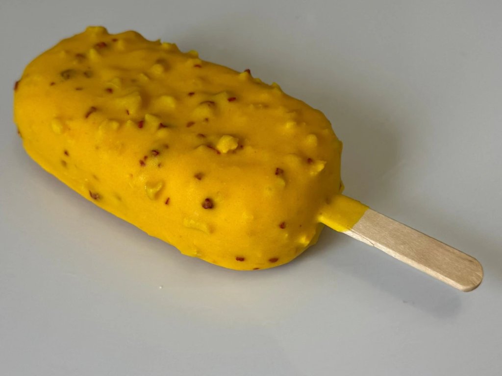 Mango e noci di macadamia