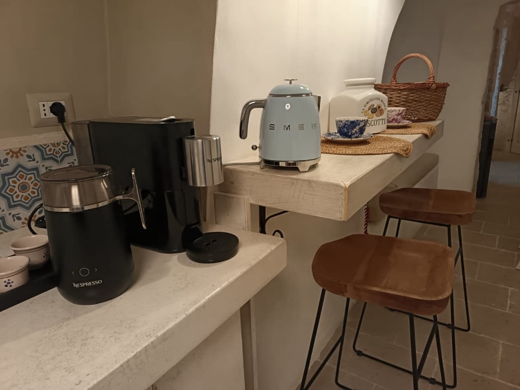Espresso station with SMEG kettle and Nespresso