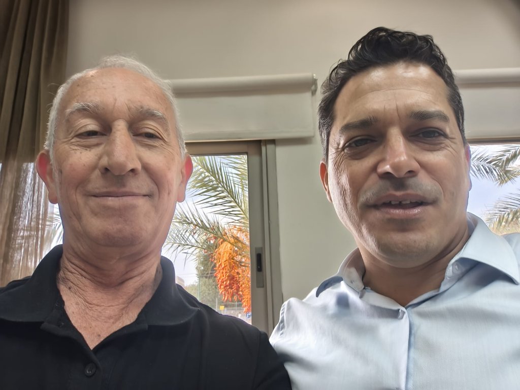 תמונה ממוזערת 11