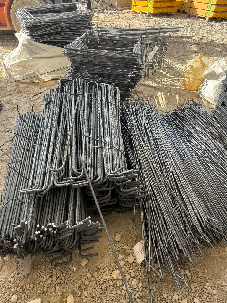 الأشكال المعدنية