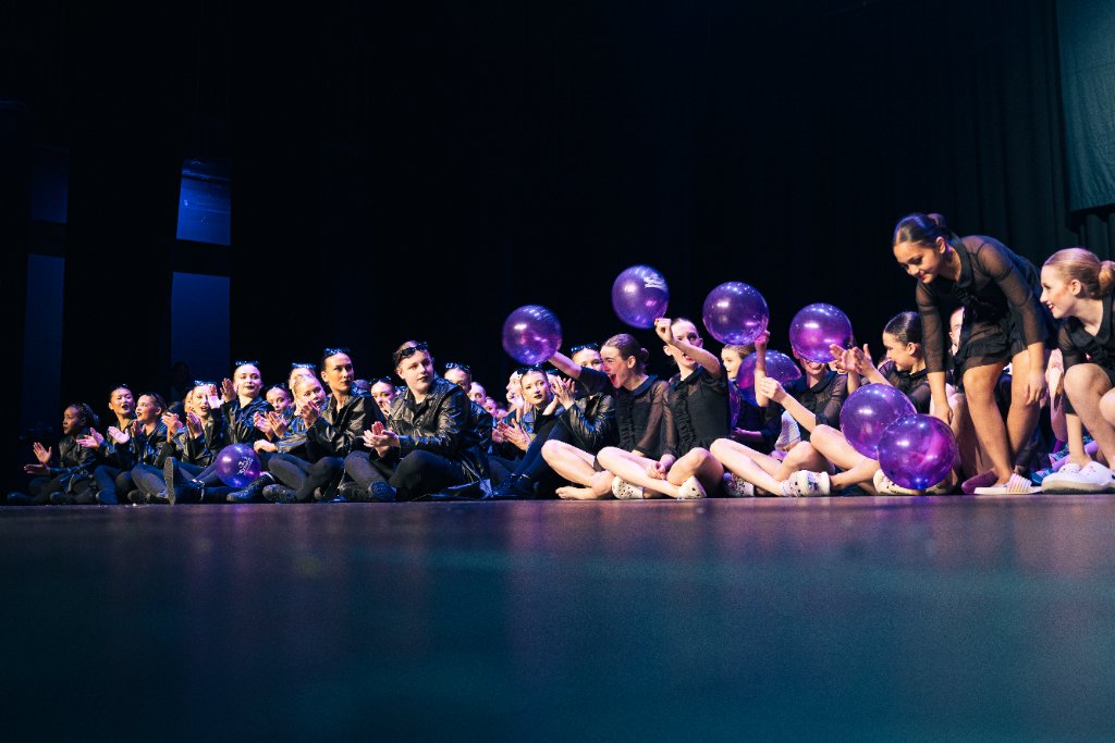 That's Showbiz dance competition performance - photo 36