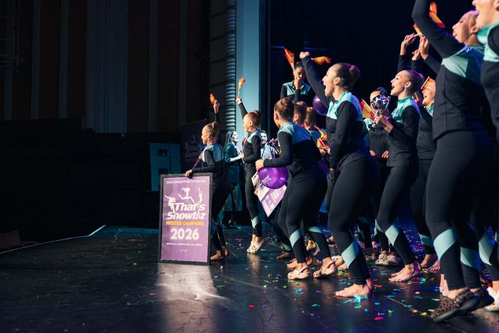 That's Showbiz dance competition performance - photo 52