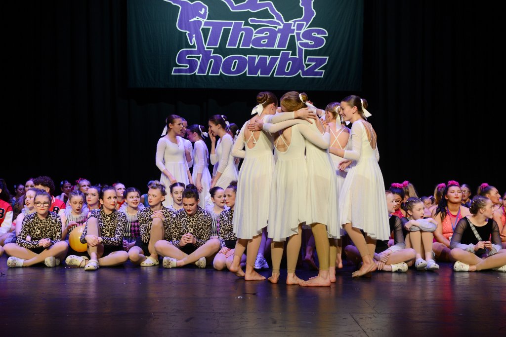 That's Showbiz performance