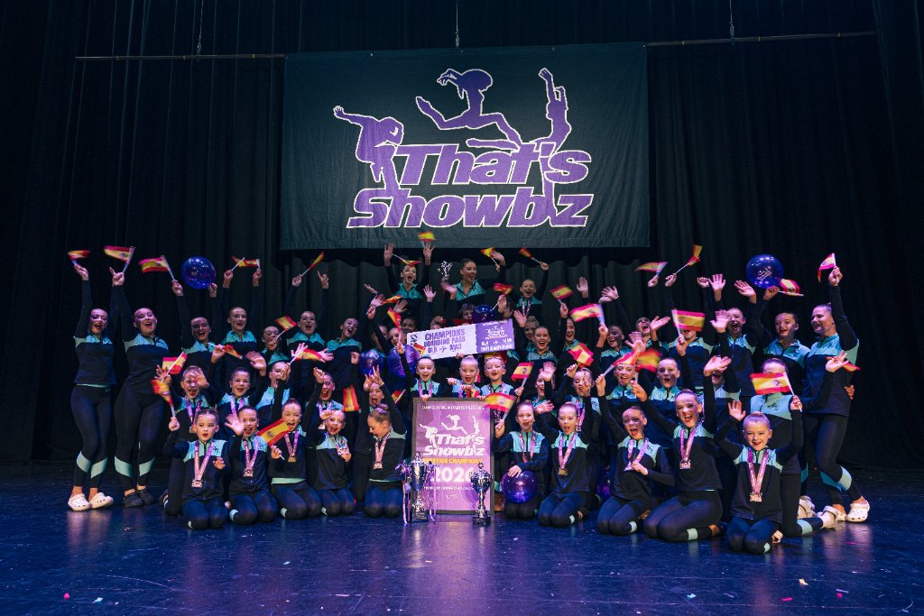 That's Showbiz dance competition performance - photo 1